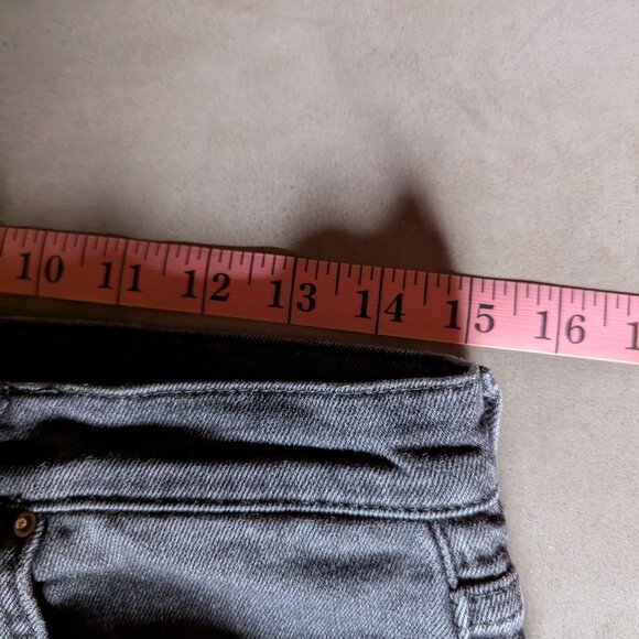 TOTEME Twisted Seam Washed Black Jeans 30 / 32 (best for US size 6 or 8) - Picture 6 of 16